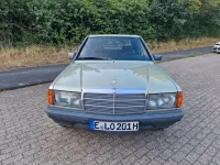 Gebraucht Mercedes 190 72 PS (52 kW) 1984 Grün Limousine