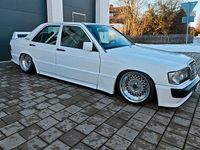 Gebraucht Mercedes 190 122 PS (89 kW) 1991 Weiß Limousine