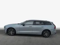 Gebraucht Volvo V60 Plus 197 PS (144 kW) 2025 Vapour grey metallic Kombi