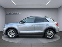 Gebraucht VW T-Roc Style 150 PS (110 kW) 2024 Pyritsilber metallic SUV