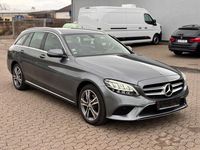 Gebraucht Mercedes C220 194 PS (142 kW) 2018 Grau Kombi