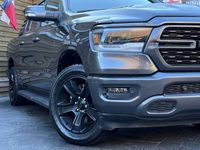 Gebraucht Dodge Ram 401 PS (294 kW) 2021 Grau Pickup