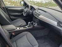 Gebraucht BMW X1 143 PS (105 kW) 2010 Schwarz SUV