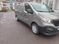 Gebraucht Renault Trafic 145 PS (106 kW) 2017 Beige Van / Kleinbus
