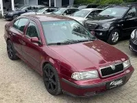 Gebraucht Skoda Octavia Sport 116 PS (85 kW) 1999 Rot Limousine