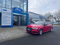 Gebraucht Audi A3 Sport 190 PS (139 kW) 2019 Rot Limousine