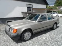 Gebraucht Mercedes 200 118 PS (86 kW) 1989 Other Limousine
