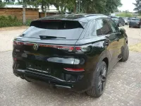 Neu VW T-Roc R-line 150 PS (110 kW) 2026 Grenadillschwarz metallic SUV