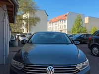 Gebraucht VW Passat Comfortline 179 PS (131 kW) 2015 Grau Limousine