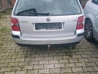 Second-hand VW Passat 2000 Argintiu Break
