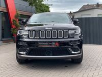 Gebraucht Jeep Grand Cherokee Summit 250 PS (183 kW) 2017 Diamond black crystal p/c SUV