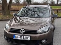 Gebraucht VW Golf VII Match 105 PS (77 kW) 2012 Braun Kombi