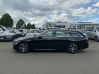 Gebraucht Mercedes E220 Avantgarde 197 PS (144 kW) 2026 Schwarz Limousine