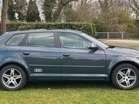 Gebraucht Audi A3 Attraction 125 PS (91 kW) 2010 Schwarz Kleinwagen