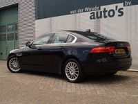 Gebraucht Jaguar XE Prestige 163 PS (119 kW) 2017 Schwarz Limousine