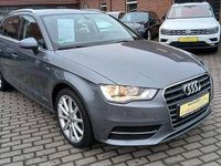 Gebraucht Audi A3 Attraction 110 PS (80 kW) 2014 Grau Limousine