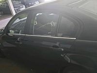 Gebraucht BMW 318 129 PS (94 kW) 2005 Schwarz Limousine