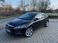 Gebraucht Ford Focus 100 PS (73 kW) 2010 Schwarz Coupé