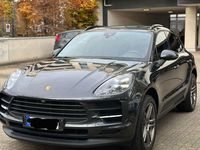 Gebraucht Porsche Macan 245 PS (180 kW) 2021 Grau SUV