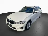 Gebraucht BMW 318 Comfort Edition 156 PS (114 kW) 2023 Weiß Limousine