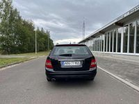 Gebraucht Mercedes C220 170 PS (125 kW) 2013 Schwarz Kombi