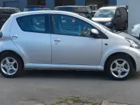 Gebraucht Toyota Aygo Cool 68 PS (50 kW) 2009 Silber Kleinwagen