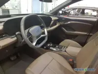 Gebraucht Audi Q6 e-tron Comfort 284 kW (387 PS) 2025 Soneirarot metallic SUV