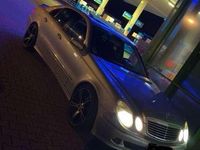 Gebraucht Mercedes E500 Avantgarde 306 PS (225 kW) 2002 Limousine