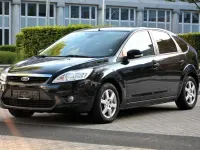 Używany Ford Focus 101 KM (74 kW) 2011 Czarny Sedan/Limuzyna