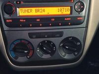 Gebraucht Fiat Grande Punto Dynamic 95 PS (69 kW) 2007 Silber Kleinwagen