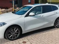 Gebraucht BMW 120 Sport Line 192 PS (141 kW) 2021 Weiß Kleinwagen