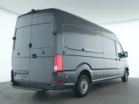 Gebraucht VW Crafter 140 PS (102 kW) 2025 Deep black Van