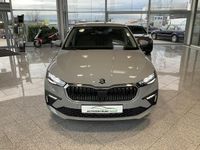 Neu Skoda Scala Drive 116 PS (85 kW) 2026 Grau Kleinwagen