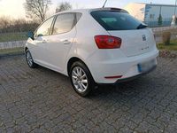 Gebraucht Seat Ibiza 69 PS (50 kW) 2015 Weiß Kleinwagen