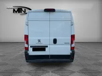 Gebraucht Peugeot Boxer 131 PS (96 kW) 2019 Weiß Van