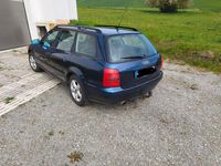 Second-hand Audi A4 125 CP (91 kW) 1997 Albastru Break