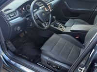 Gebraucht Skoda Superb Ambition 190 PS (139 kW) 2016 Grau Kombi