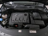 Gebraucht VW Passat 170 PS (125 kW) 2011 Grau Kombi
