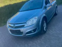 Gebraucht Opel Astra 116 PS (85 kW) 2009 Grün Kombi