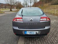 Gebraucht Renault Laguna III Expression 140 PS (102 kW) 2012 Grau Limousine