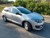 Gebraucht Renault Mégane GrandTour LIMITED 110 PS (80 kW) 2015 Silber Kombi