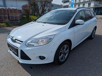 Gebraucht Ford Focus Champions Edition 125 PS (91 kW) 2013 Weiß Kombi