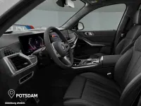 Gebraucht BMW X7 M Sport 352 PS (258 kW) 2024 Schwarz SUV