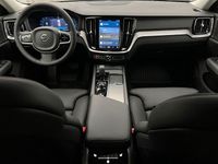 Gebraucht Volvo V60 CC Plus 250 PS (183 kW) 2024 Grau Kombi