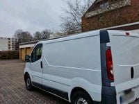 Gebraucht Renault Trafic 145 PS (106 kW) 2010 Weiß Van / Kleinbus