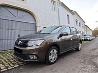 Gebraucht Dacia Sandero Lauréate 73 PS (53 kW) 2018 Braun Limousine