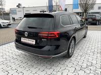 Gebraucht VW Passat Highline 272 PS (200 kW) 2019 Deep black perleffekt Kombi