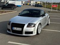 Second-hand Audi TT Design 180 CP (132 kW) 2000 Gri Coupe