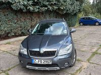 Gebraucht Skoda Octavia 160 PS (117 kW) 2010 Grau Kombi