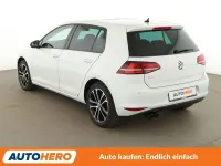 Gebraucht VW Golf VII Allstar 125 PS (91 kW) 2016 Weiß Limousine